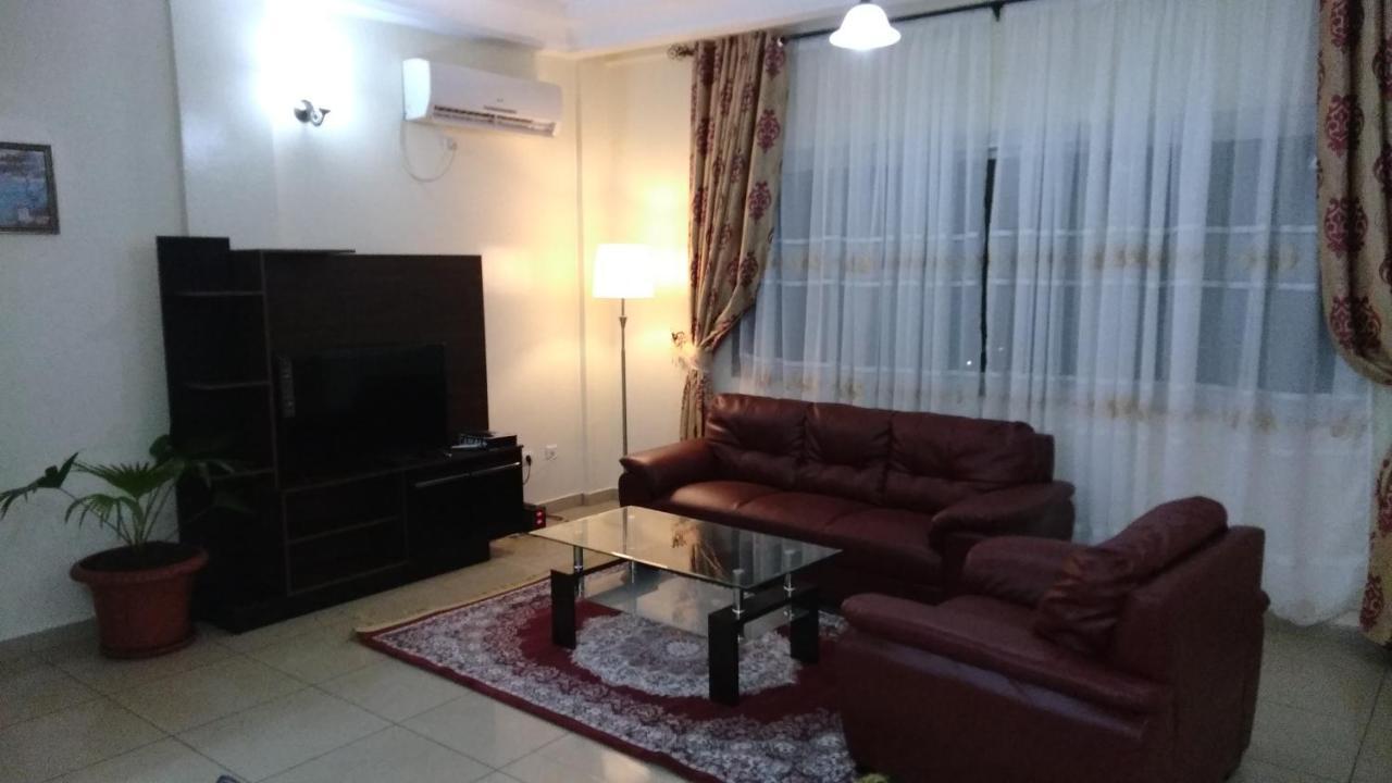 Residences Hotelieres Micheline Et Emile Bastos Yaoundé Dış mekan fotoğraf