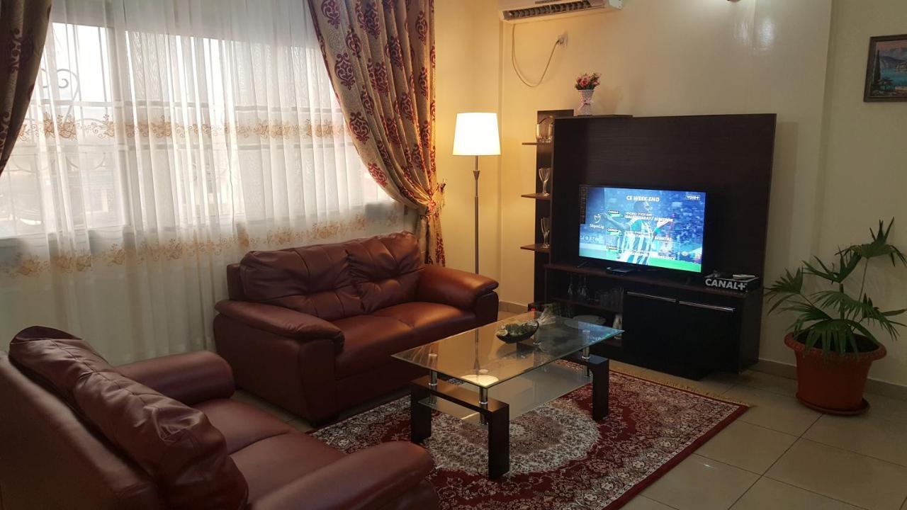 Residences Hotelieres Micheline Et Emile Bastos Yaoundé Dış mekan fotoğraf
