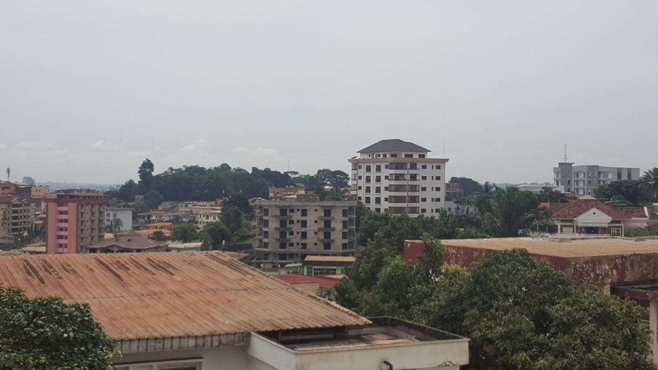 Residences Hotelieres Micheline Et Emile Bastos Yaoundé Dış mekan fotoğraf