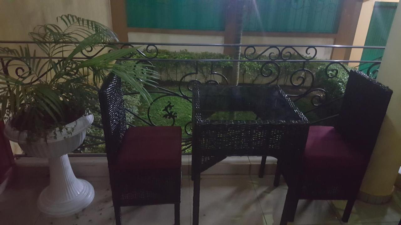 Residences Hotelieres Micheline Et Emile Bastos Yaoundé Dış mekan fotoğraf