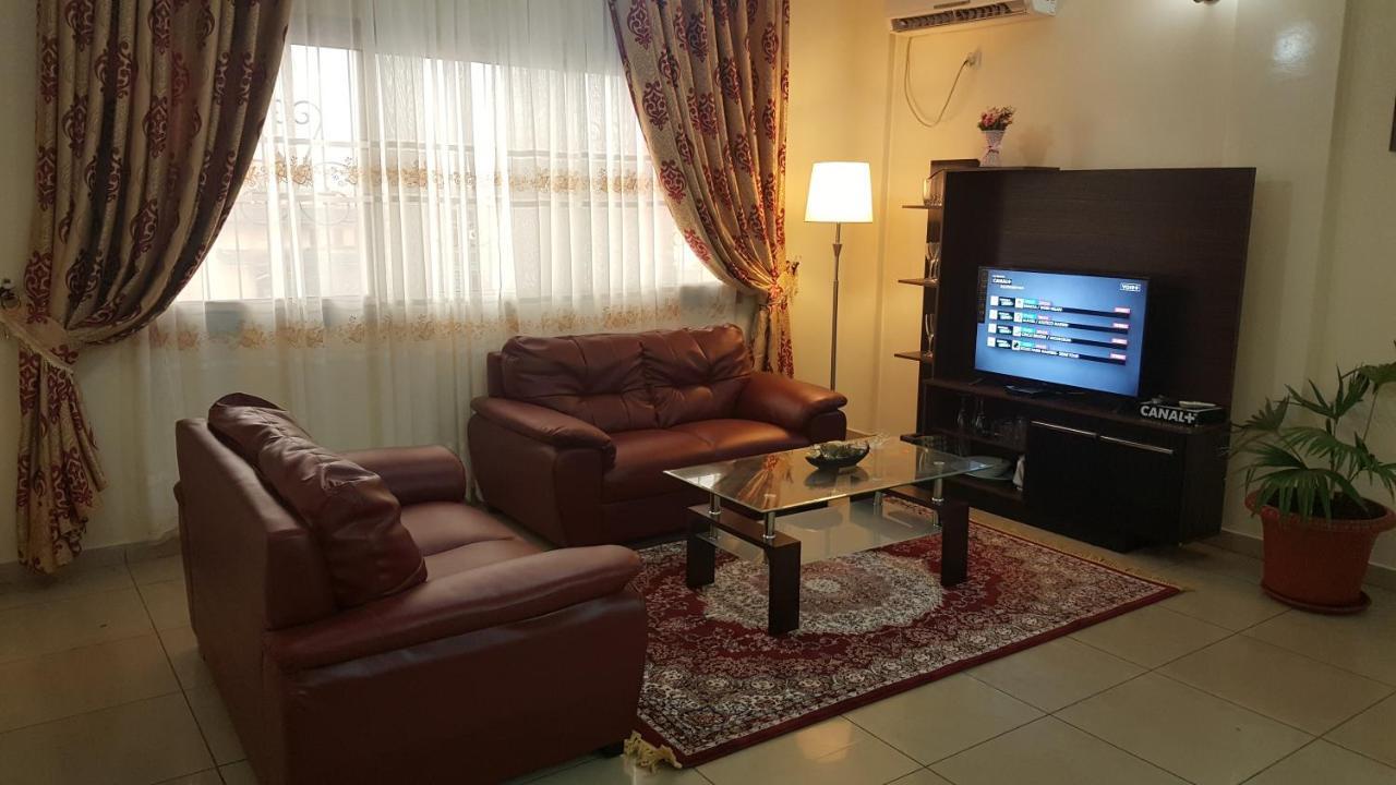 Residences Hotelieres Micheline Et Emile Bastos Yaoundé Dış mekan fotoğraf