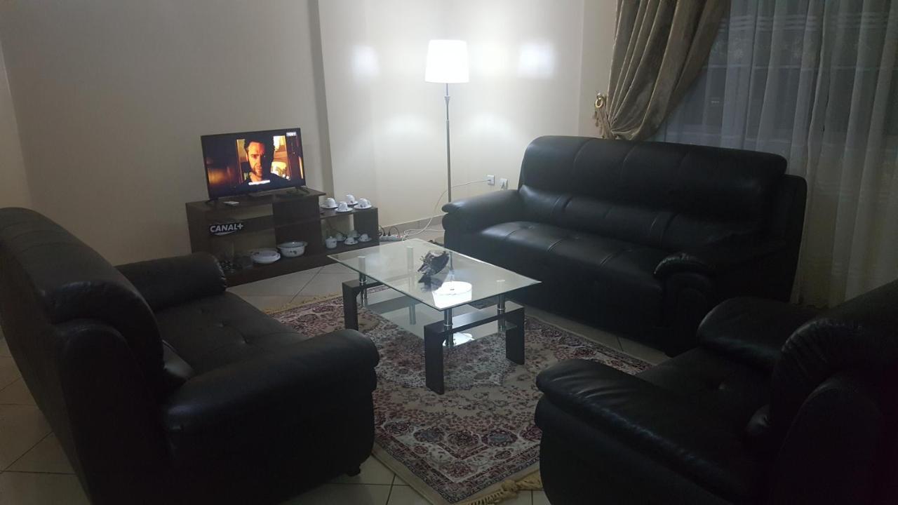 Residences Hotelieres Micheline Et Emile Bastos Yaoundé Dış mekan fotoğraf