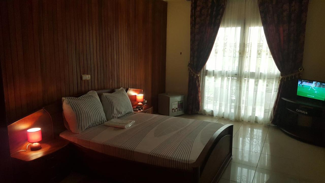 Residences Hotelieres Micheline Et Emile Bastos Yaoundé Dış mekan fotoğraf