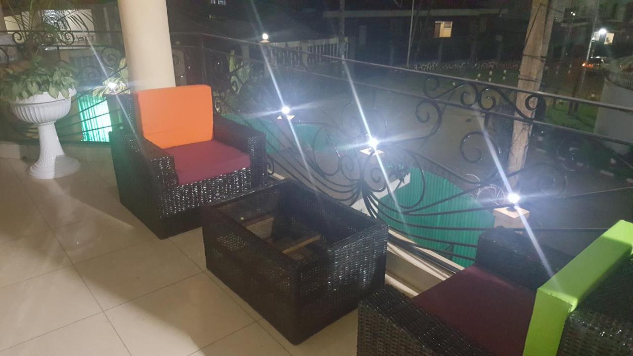 Residences Hotelieres Micheline Et Emile Bastos Yaoundé Dış mekan fotoğraf